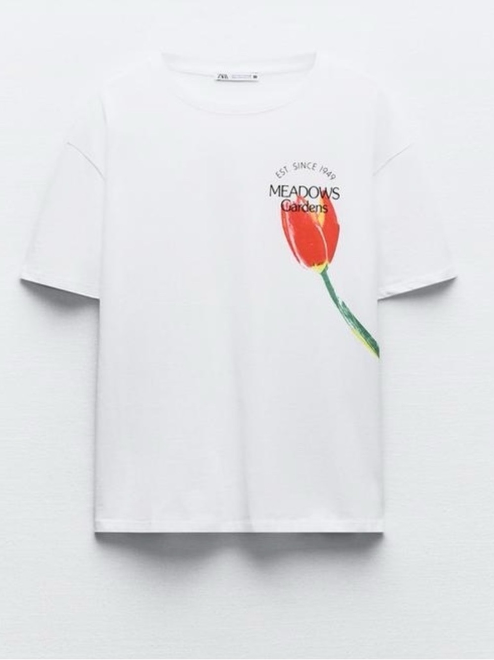 Zara "Meadows Gardens" Red Tulip Graphic White T-Shirt